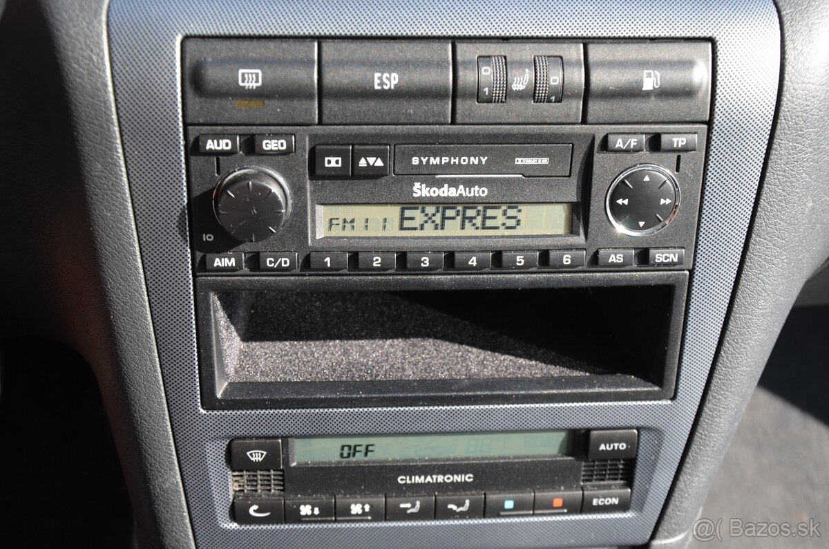 Škoda Octavia RS 1.8 Turbo 132kW - 15