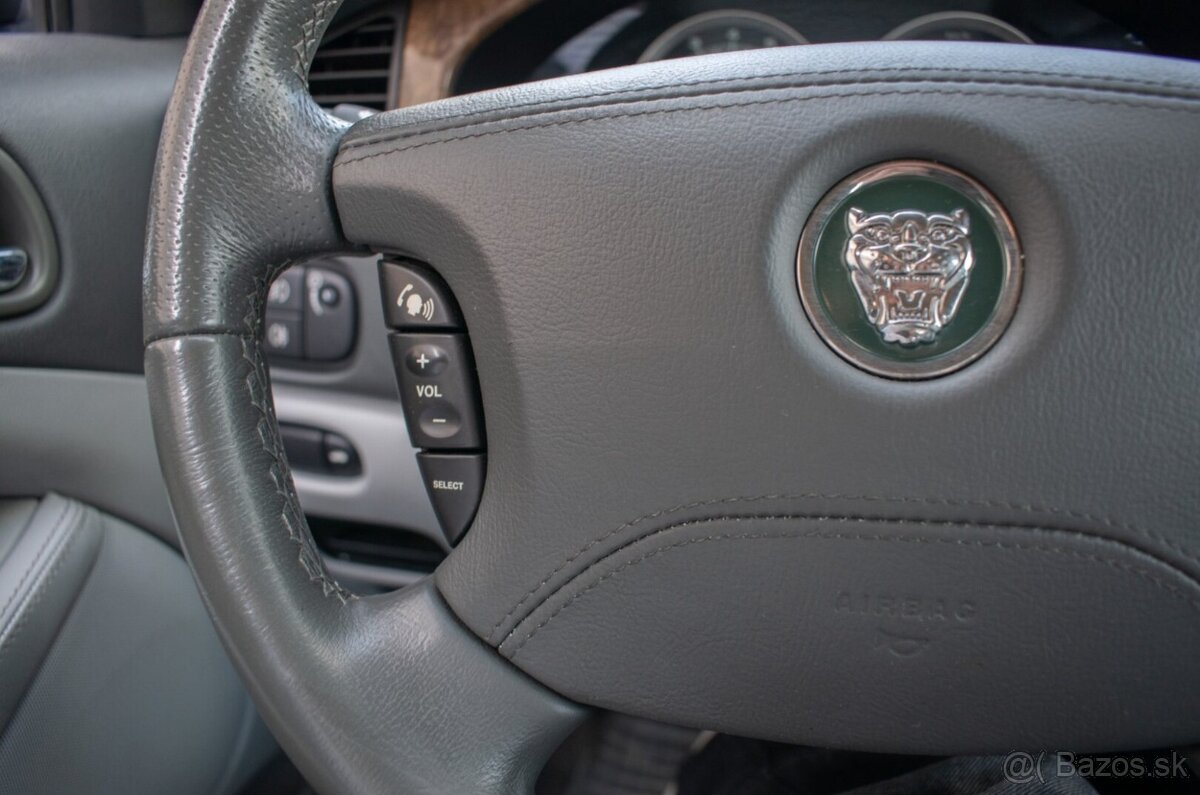 Jaguar S-Type 3.0 V6 175kw Manual - 15