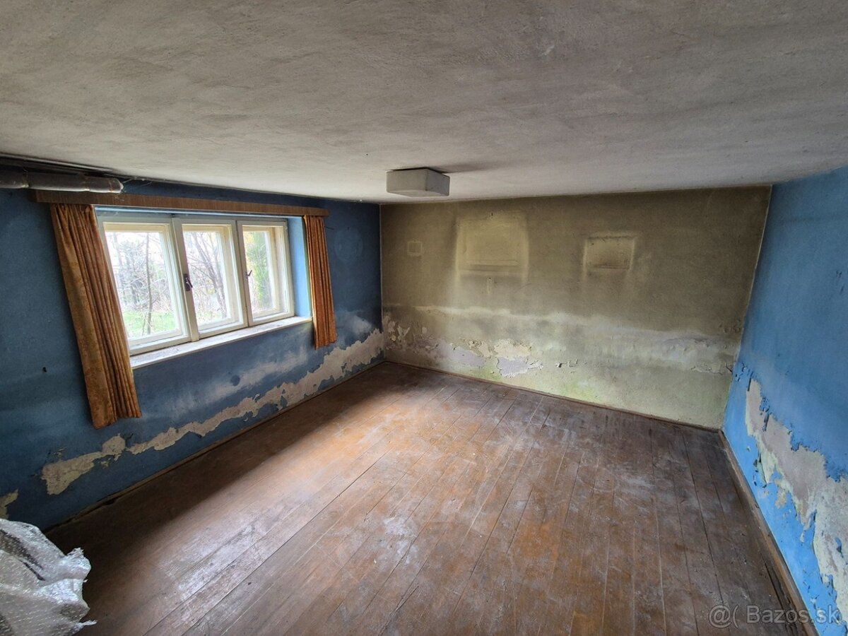Vyprataný-Rodinný dom v pôvodnom stave /865 m2/ - Rajecké T. - 15