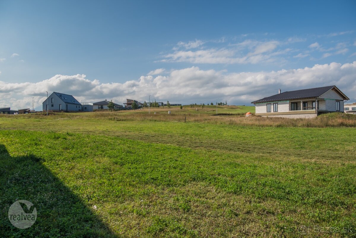 Stavebný pozemok pri golfovom ihrisku - Malý Slavkov - 15