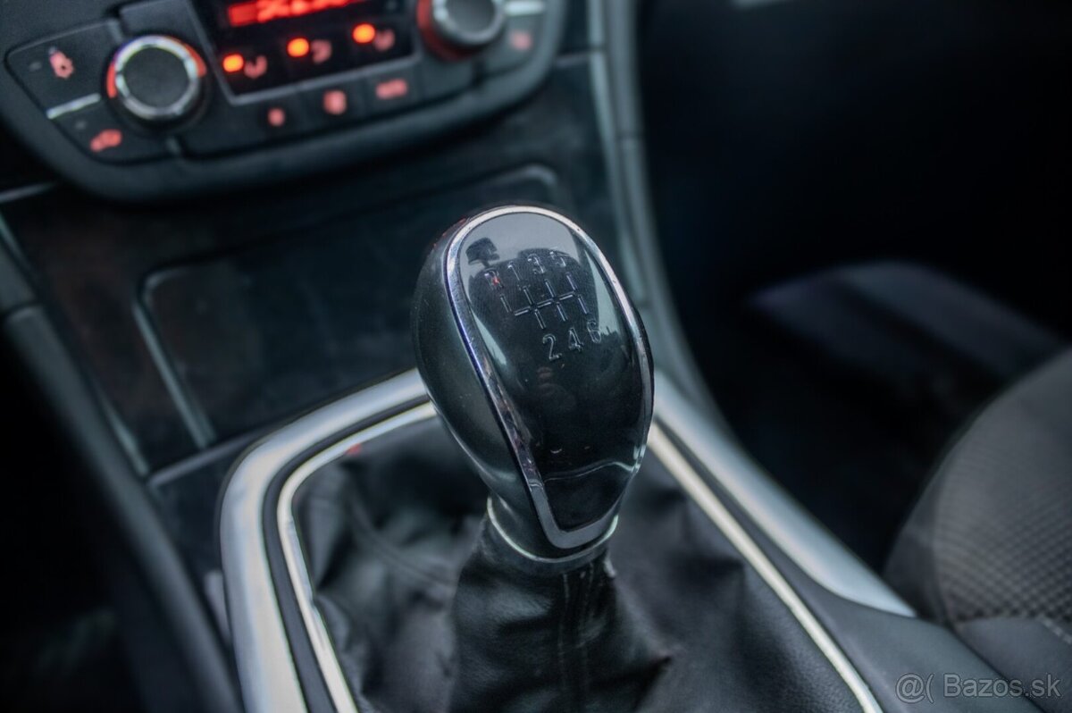 Opel Insignia ST 2.0 CDTI 130k Edition - 15