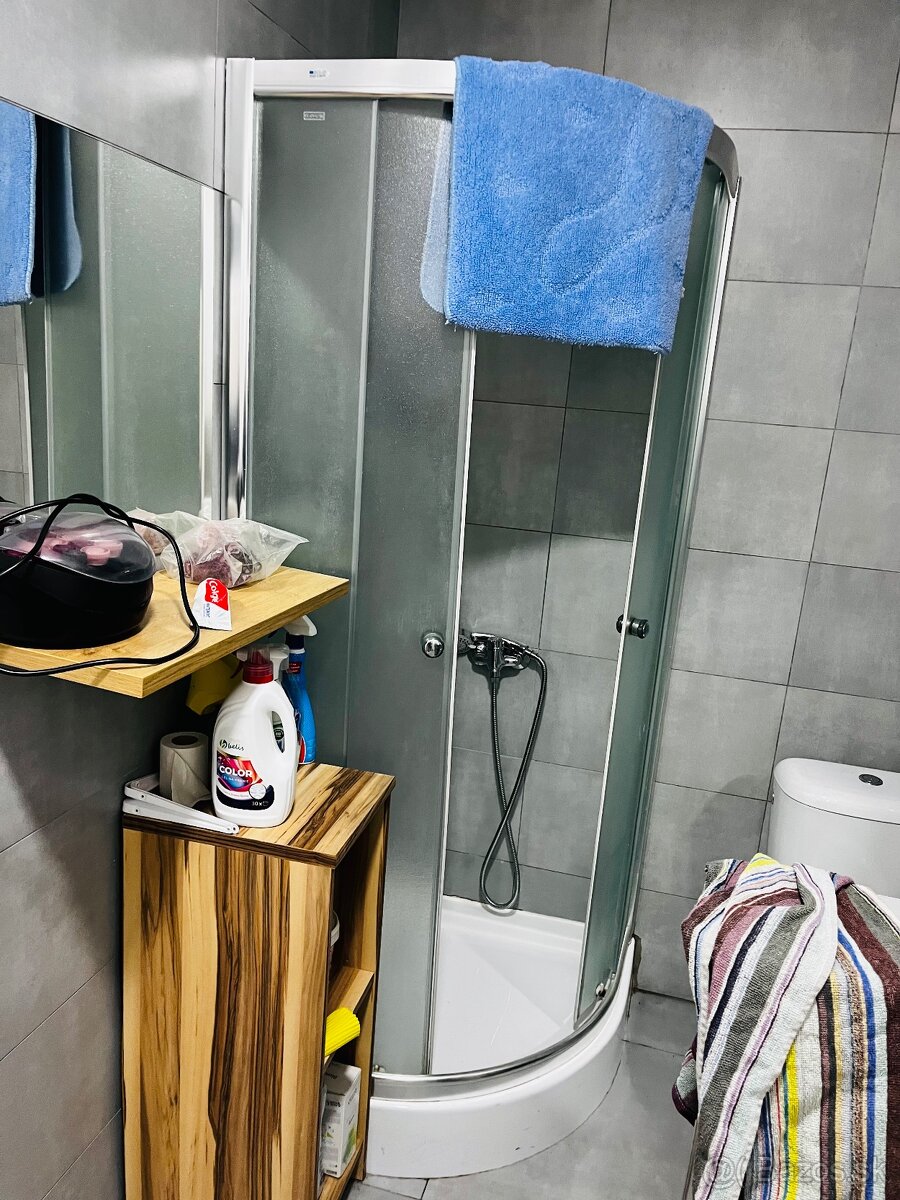 Kompletne zrekonštruovaný RD, 1868m2, Čemerné, VT - 15