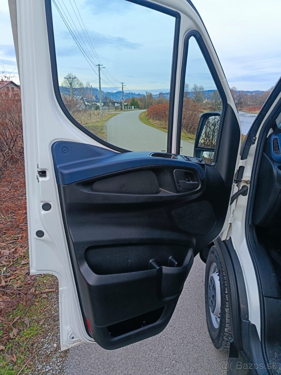 Iveco Daily 2.3 HI-Matíc Maxi LED 2020 35-160 L4h2 - 15