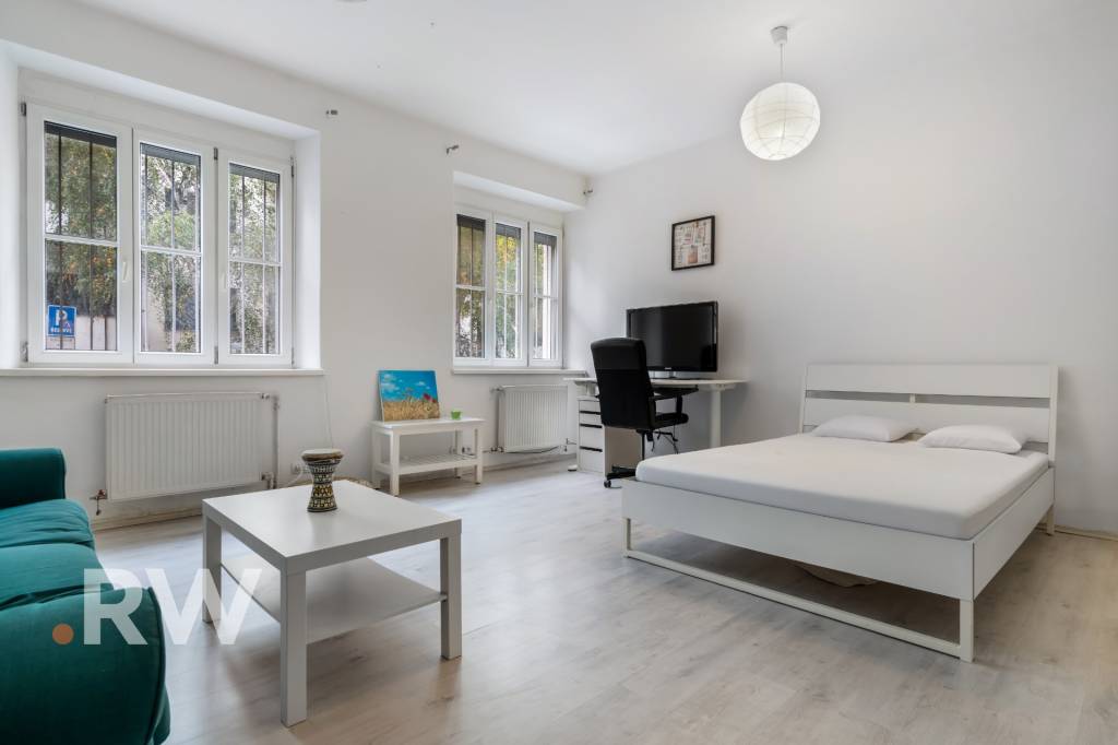 HISTORICKÉ CENTRUM - 1izb. 53,68 m2 - INVESTIČNÝ POTENCIÁL - - 15