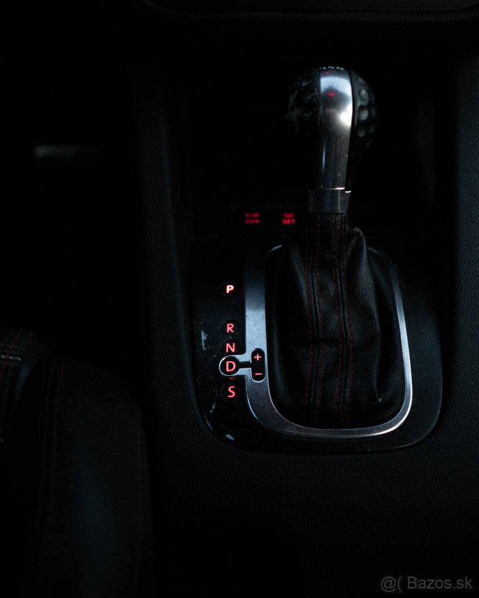 VW Golf 5 GTI Edition 30 - 15