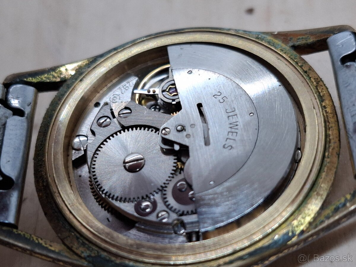 Predám funkčné náramkové hodinky LECA Automatic 25 jewels sw - 15