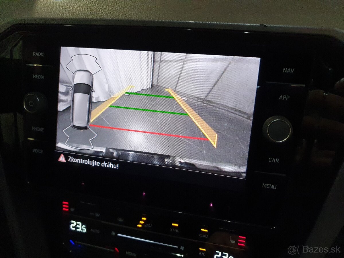 VW Passat B8 Variant 2.0 TDI 110kW DSG - záruka Autodraft - 15