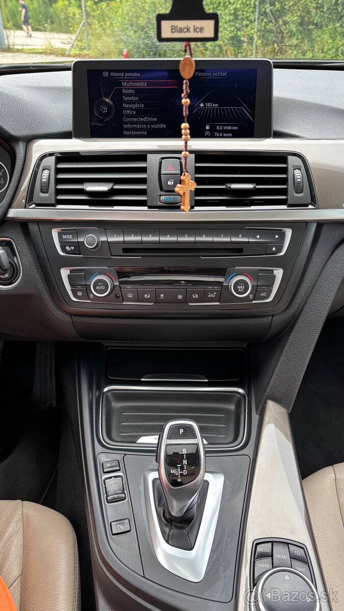 BMW F30 335i ACTIVE HYBRID 3 Sedan Black-sapphire metallic - 15