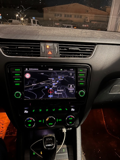 NA PREDAJ ŠKODA OCTAVIA SCOUT III - 15