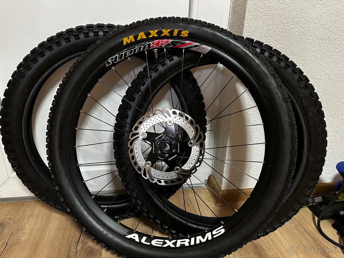 sur-ron / store 2026 - 15