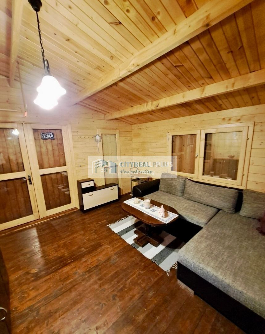 Znížená cena Ponúkame Vám na predaj kompletne zariadenú cha - 15