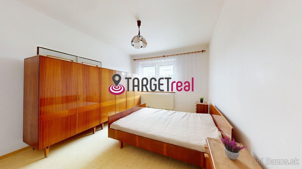 TARGETreal | Na predaj 7-izbový dvojgeneračný rodinný dom v - 15