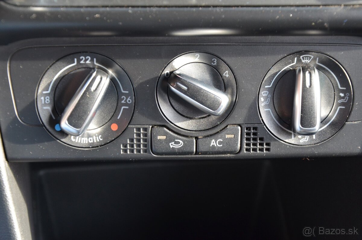 Volkswagen Polo 1,2 HTP Comfortline, 51kw, M5 - 15