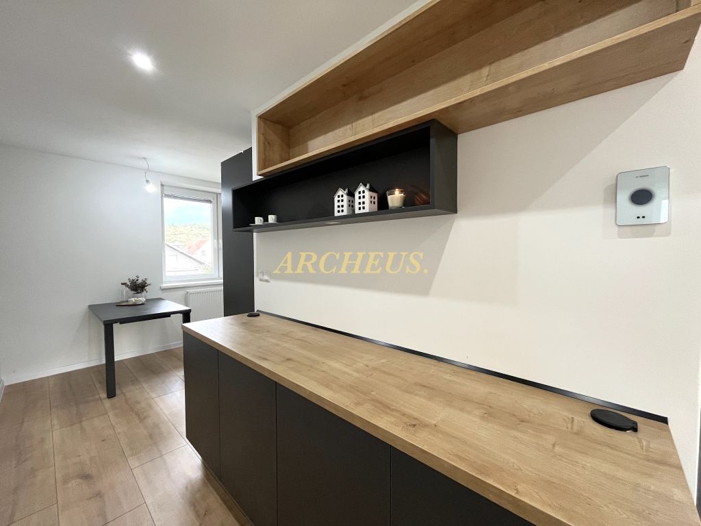 PREDAJ - 3 IZBOVÝ BYT S GARÁŽOU A LOGGIAMI, KURIMA, BARDEJOV - 15