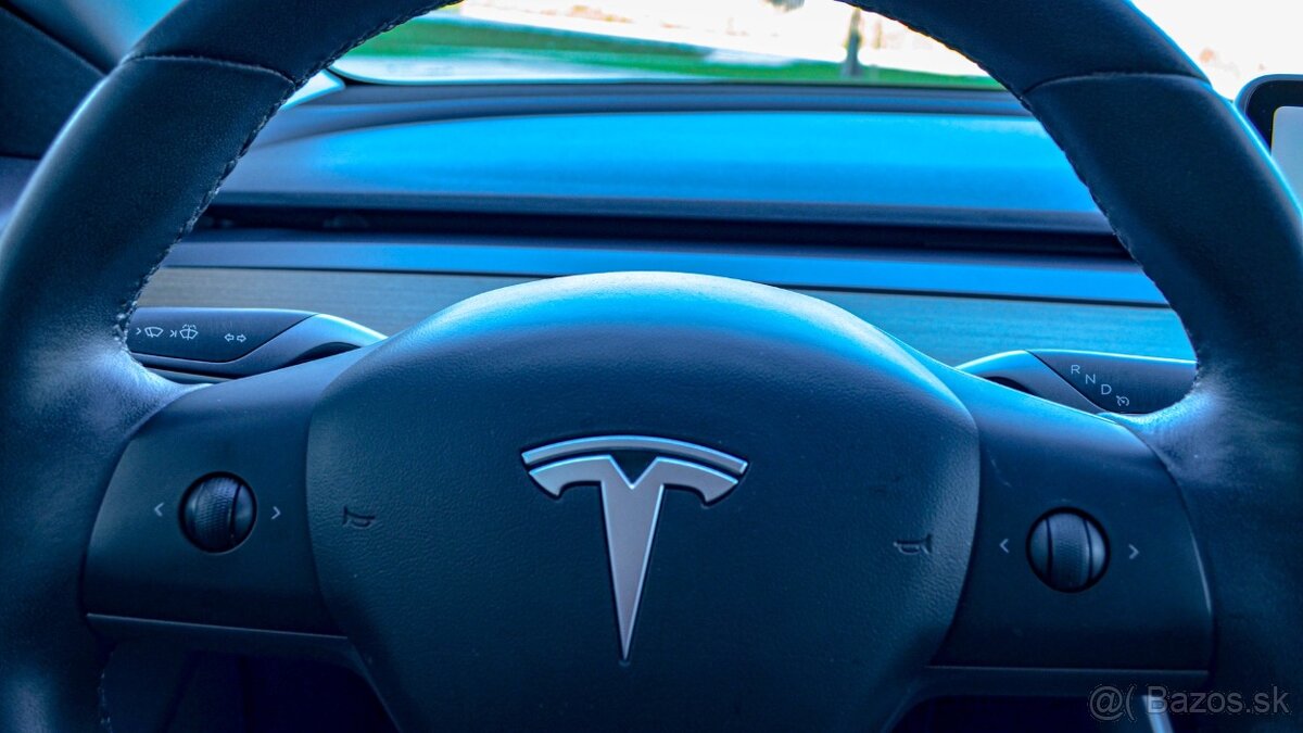 Tesla Model 3 Standard Range Plus 54kWh RWD - možný odpočet - 15