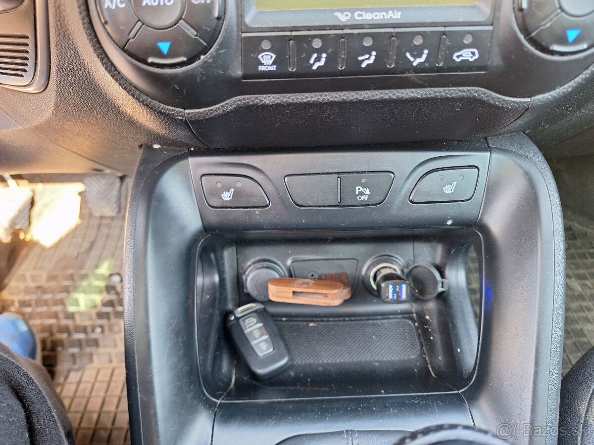 Hyundai ix35 2.0 CRDi VGT Style 4x4 - AJ NA SPLÁTKY - 15