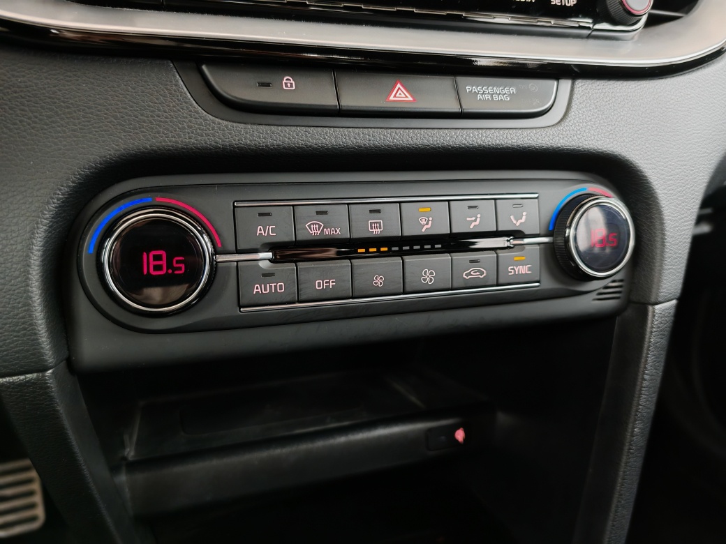 Kia Ceed SW 1.6 CRDi 136k GT-Line A/T/ AJ NA SPLÁTKY/ - 15