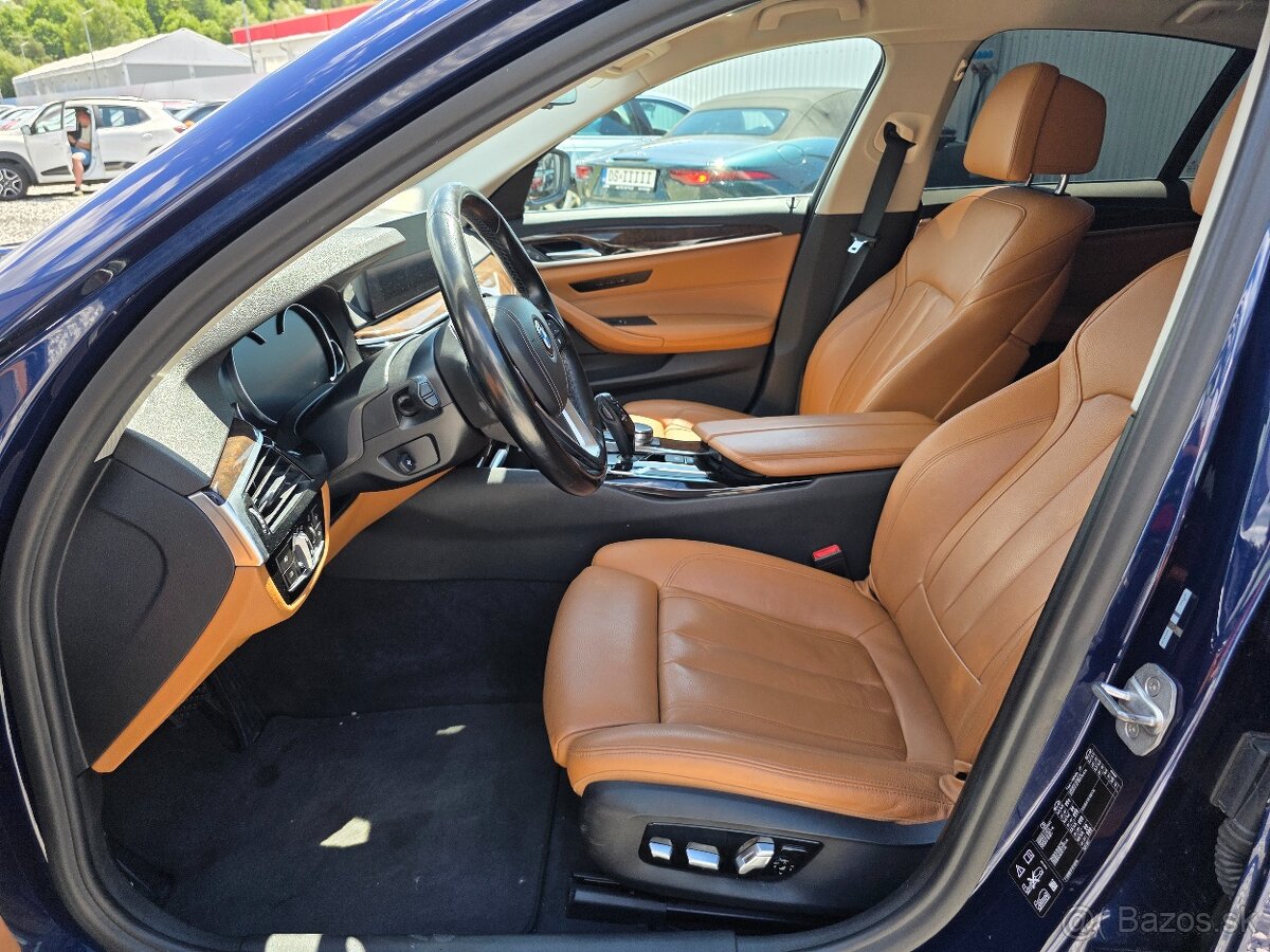 BMW Rad 5 540i xDrive A/T - 15