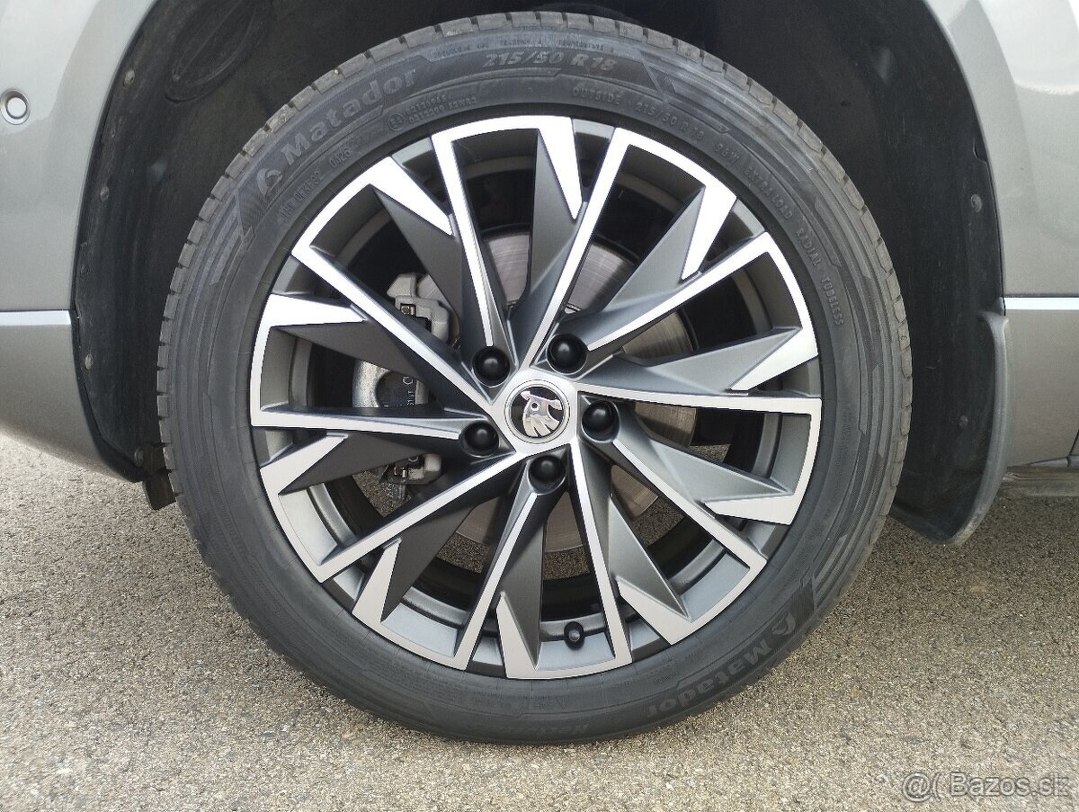 Škoda Karoq Sportline-1.5TSI 110KW DSG,10/2023, ZÁRUKA - 15