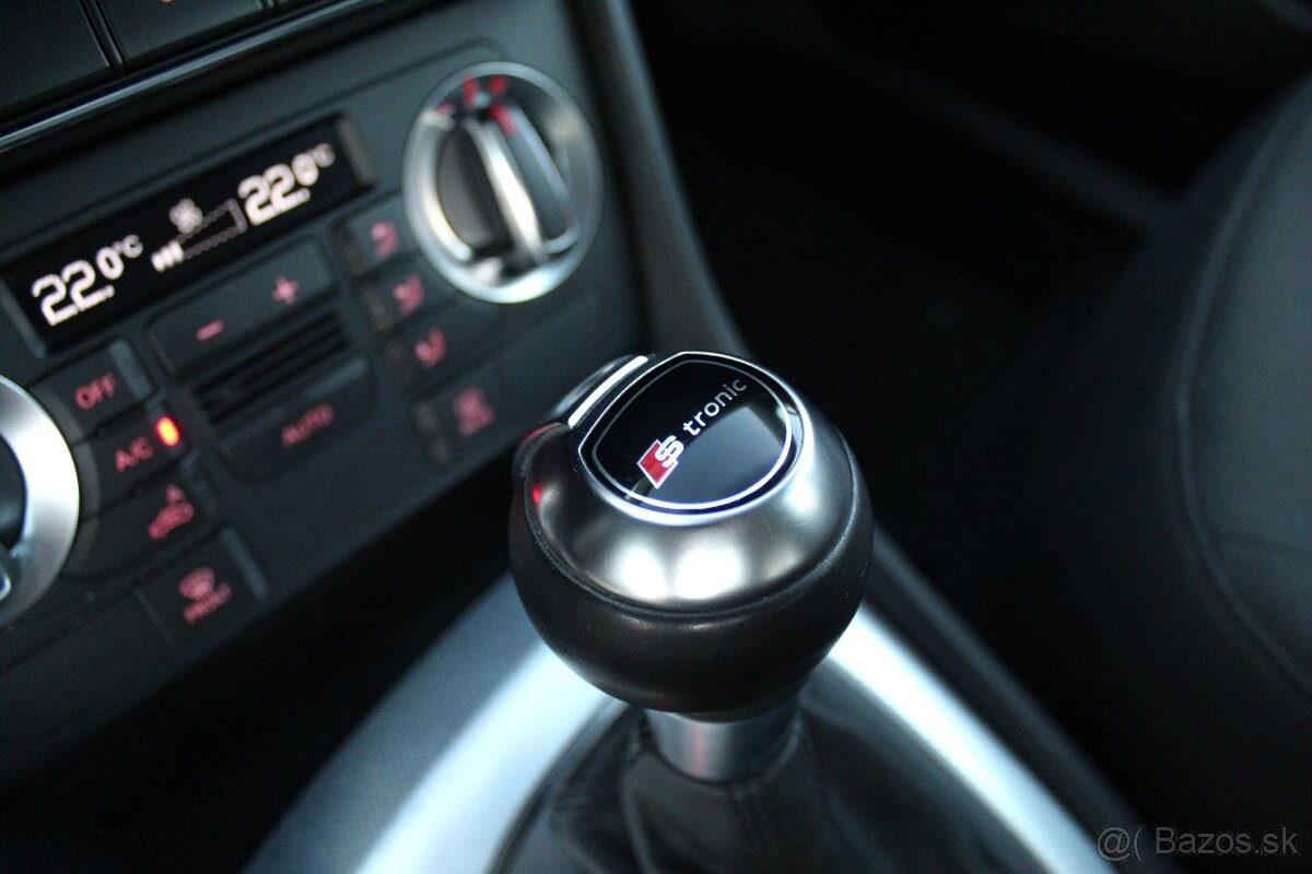 Audi Q3 2.0 TDI quattro - 15