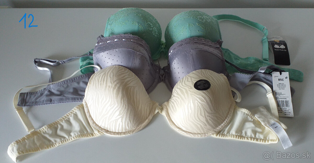 Svetre, nohavice, nové podprsenky - 15