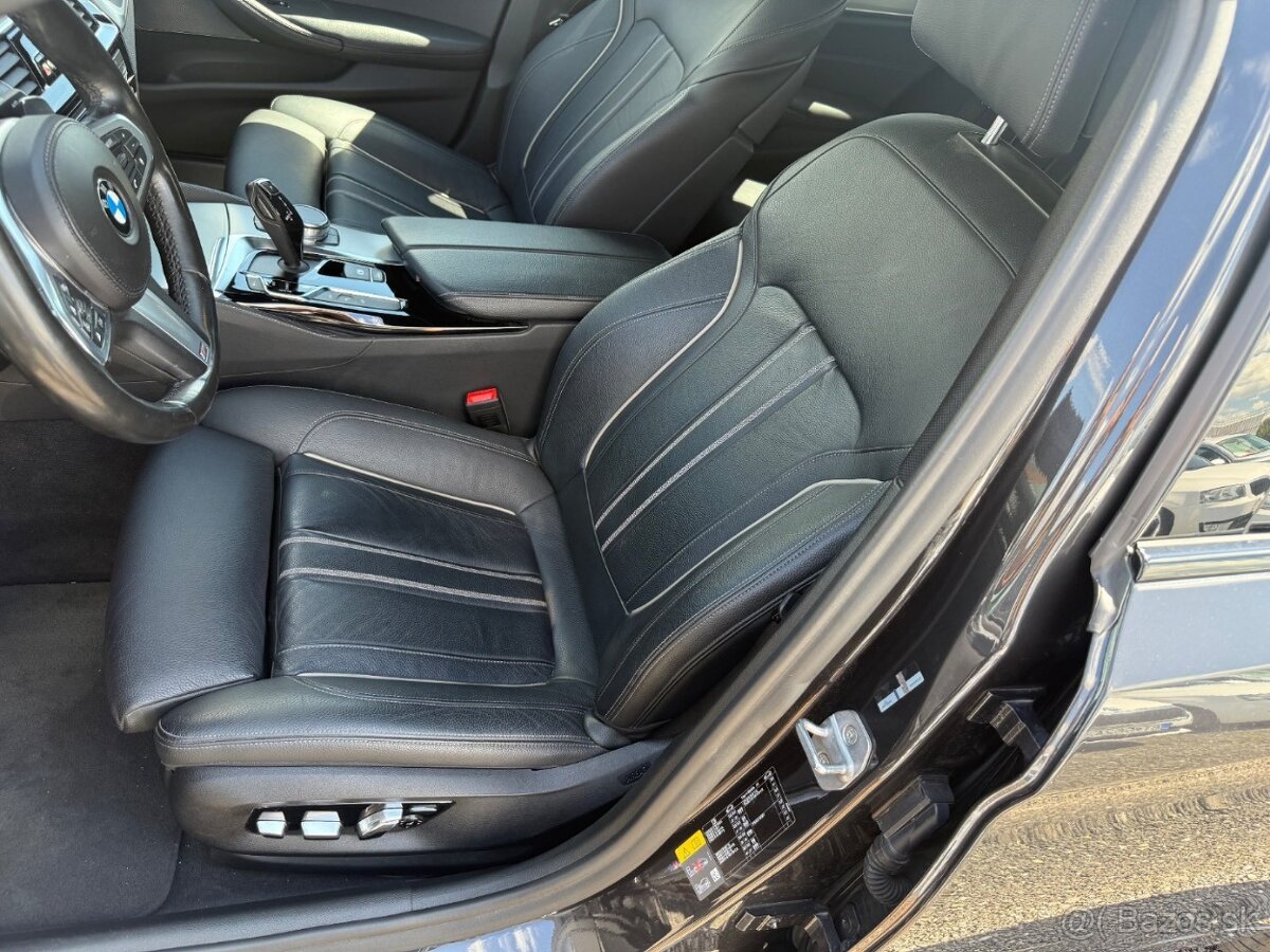 Znížená cena BMW Rad 5 530e Performance M-Packet - 15