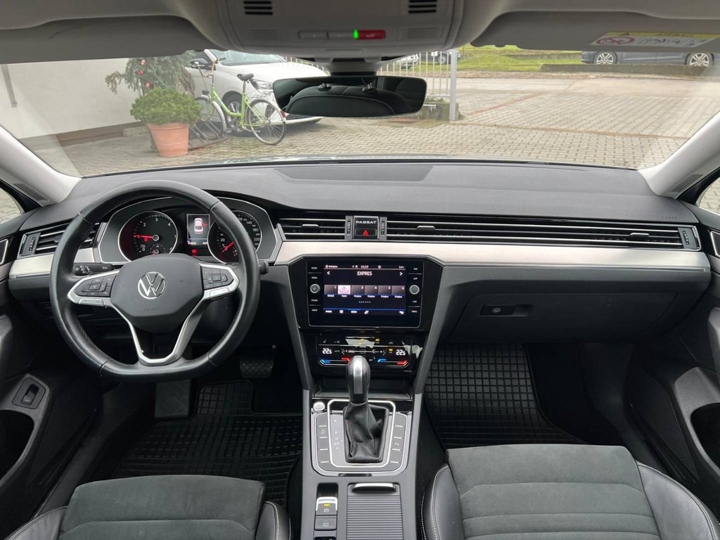 Volkswagen Passat 2.0 TDI Elegance DSG - 15