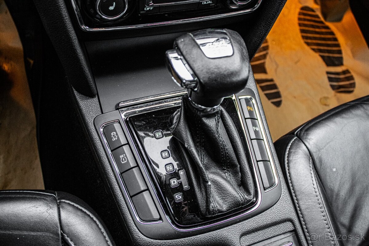 Škoda Superb 3.6 FSI V6 4x4 Elegance DSG/ AJ NA SPLÁTKY - 15