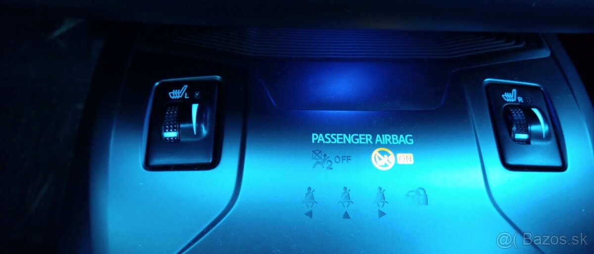 Toyota Avensis 1.8 Valvematic Active - 15