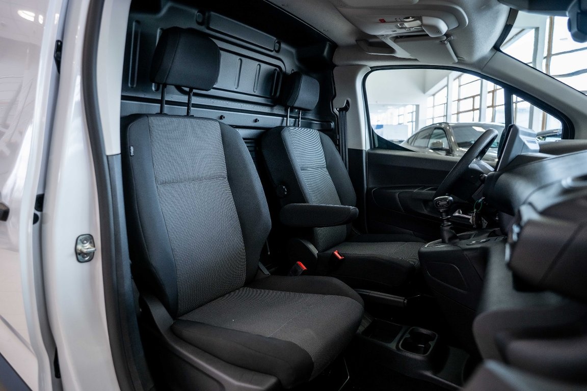 Opel Combo Van PLUS (L1) 1,5 CDTi 102k MT6 - 15