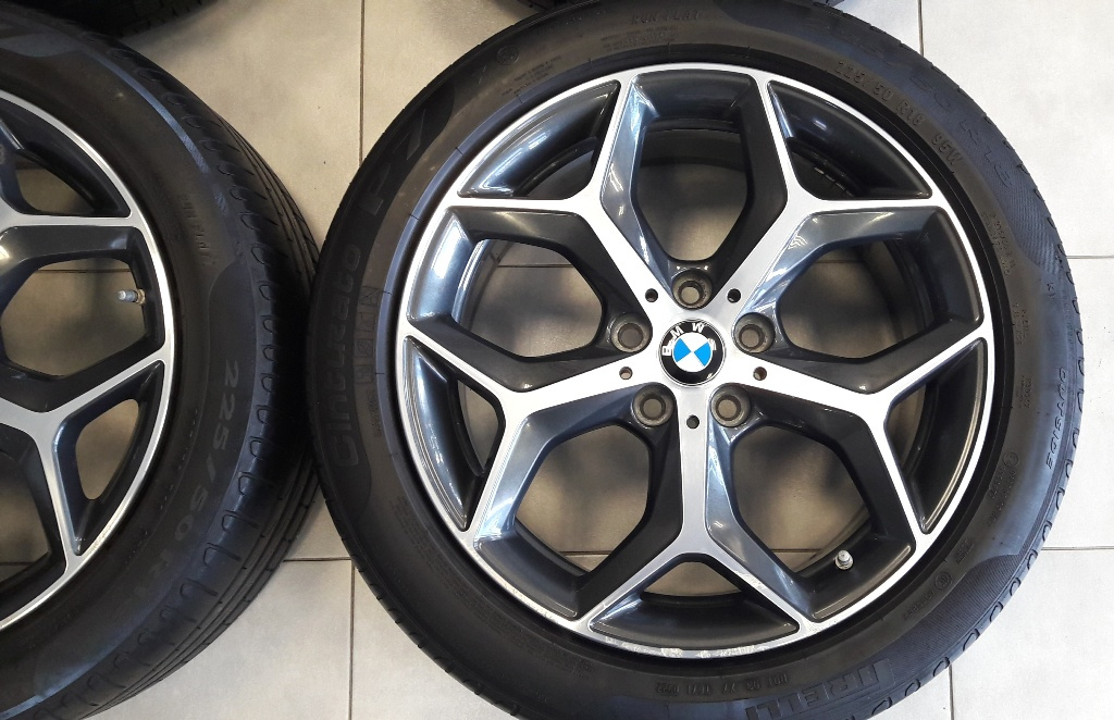 BMW X1 F48 18" Styling 569 - 15