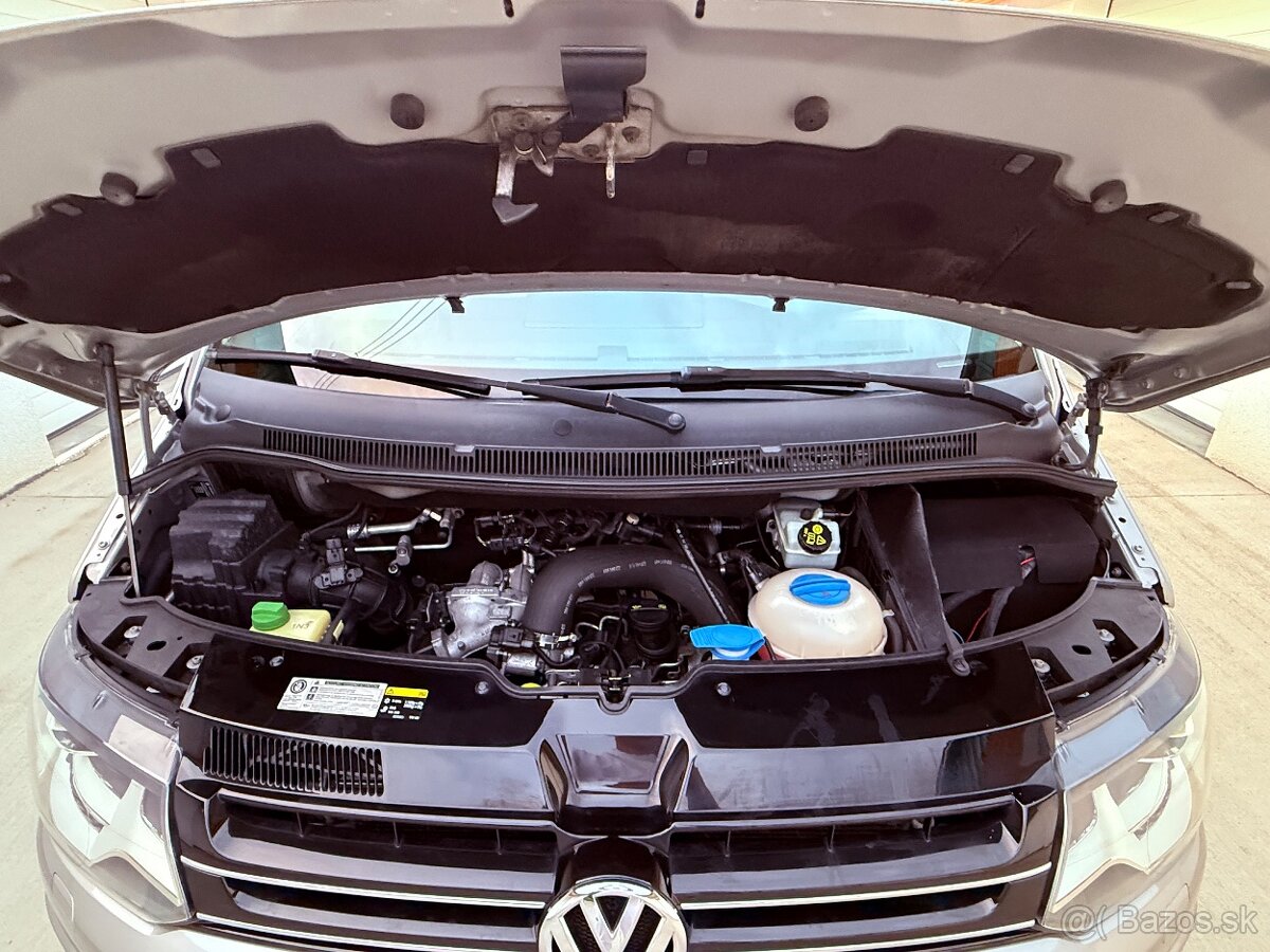 VW Multivan 2.0 TDI Highline 4Motion - 15