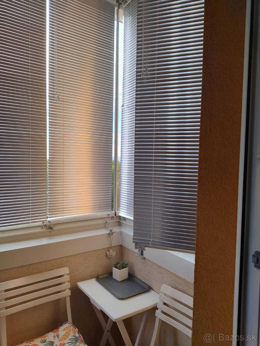 SENEC – NA PREDAJ moderný veľkometrážny 2 izbový byt s loggi - 15