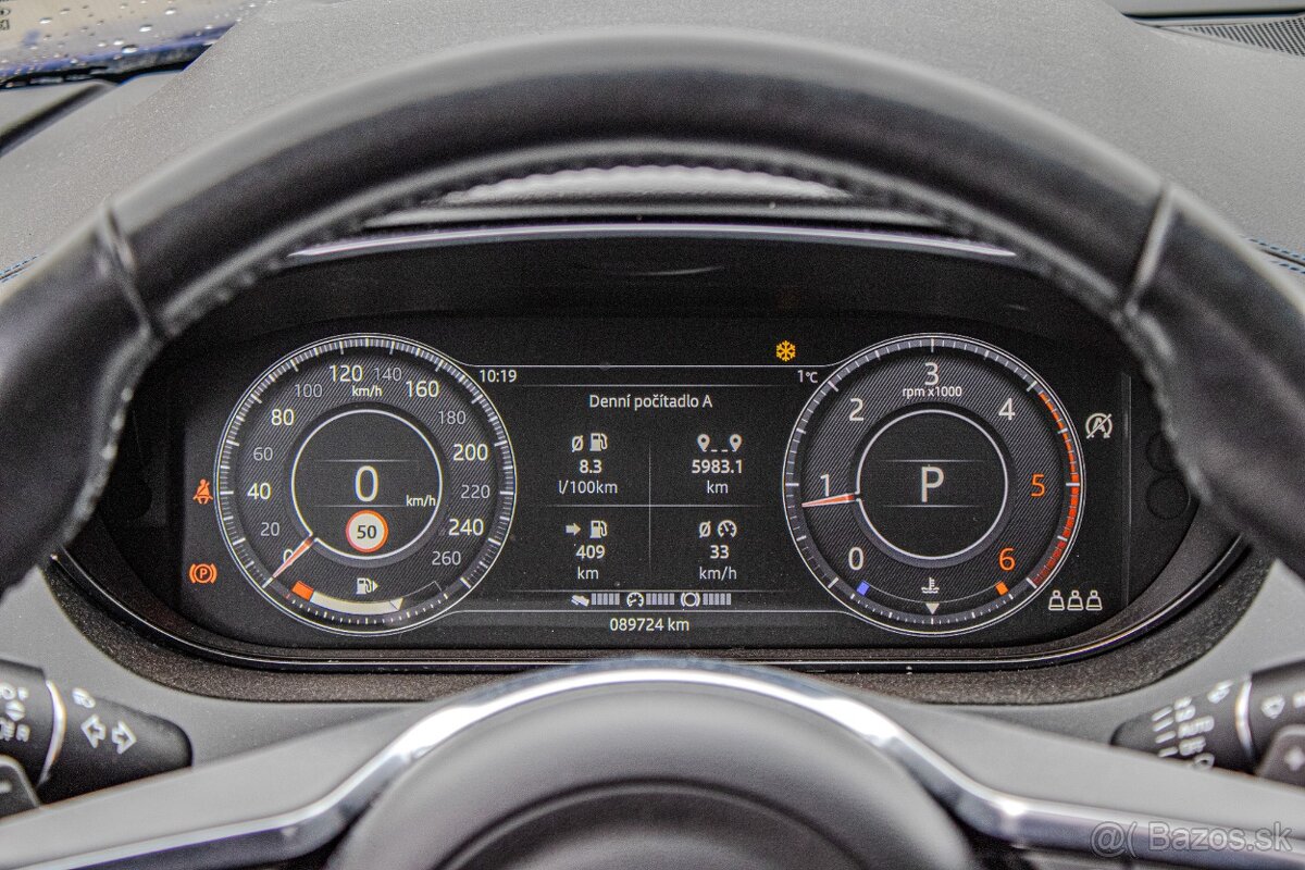 Jaguar E-Pace 2.0 R-Dynamic SE AWD A9 132kW - 15