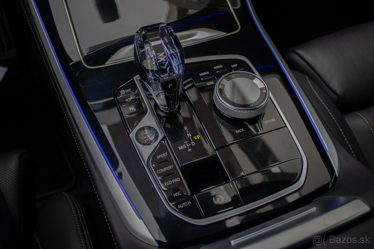 BMW X5 xDrive40i mHEV M-Packet 245 kW Odpočet DPH - 15