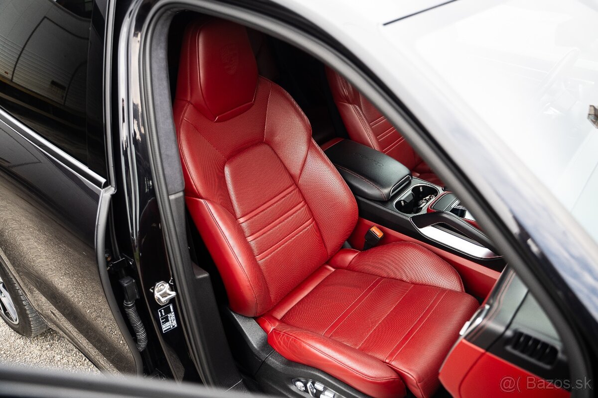 Porsche Cayenne turbo 4.0 v8 404kw - 15