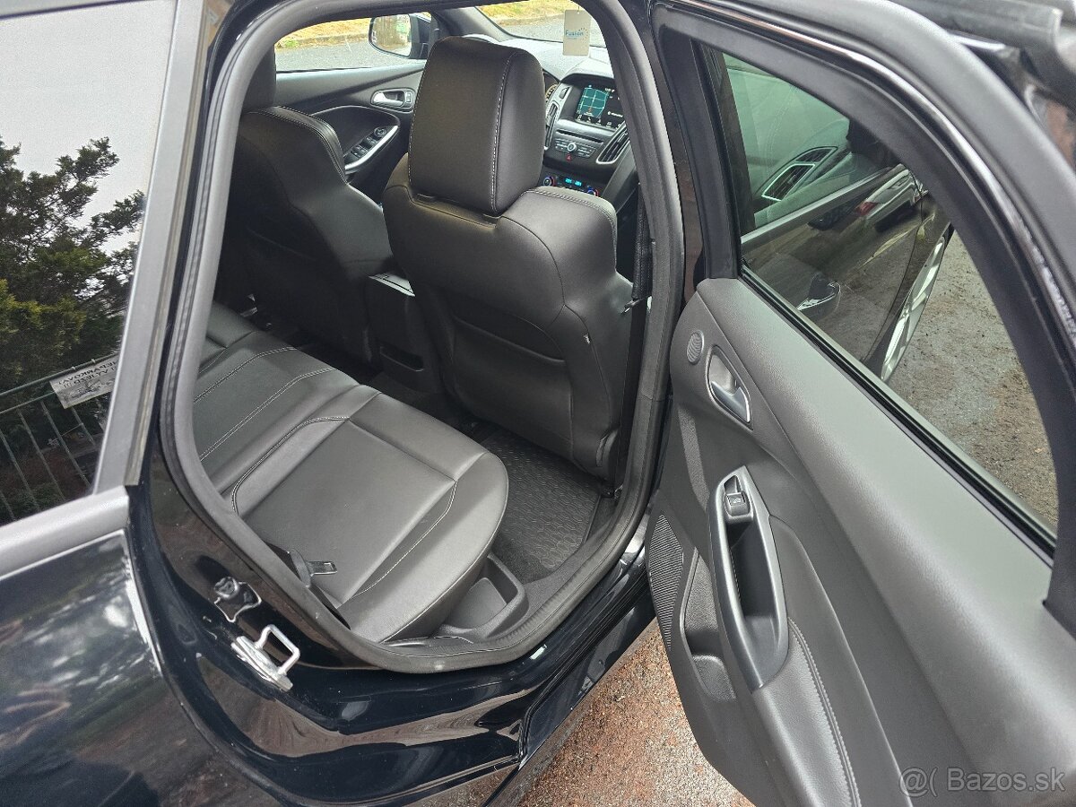 Ford Focus ST 2.0 ecoboost - 15