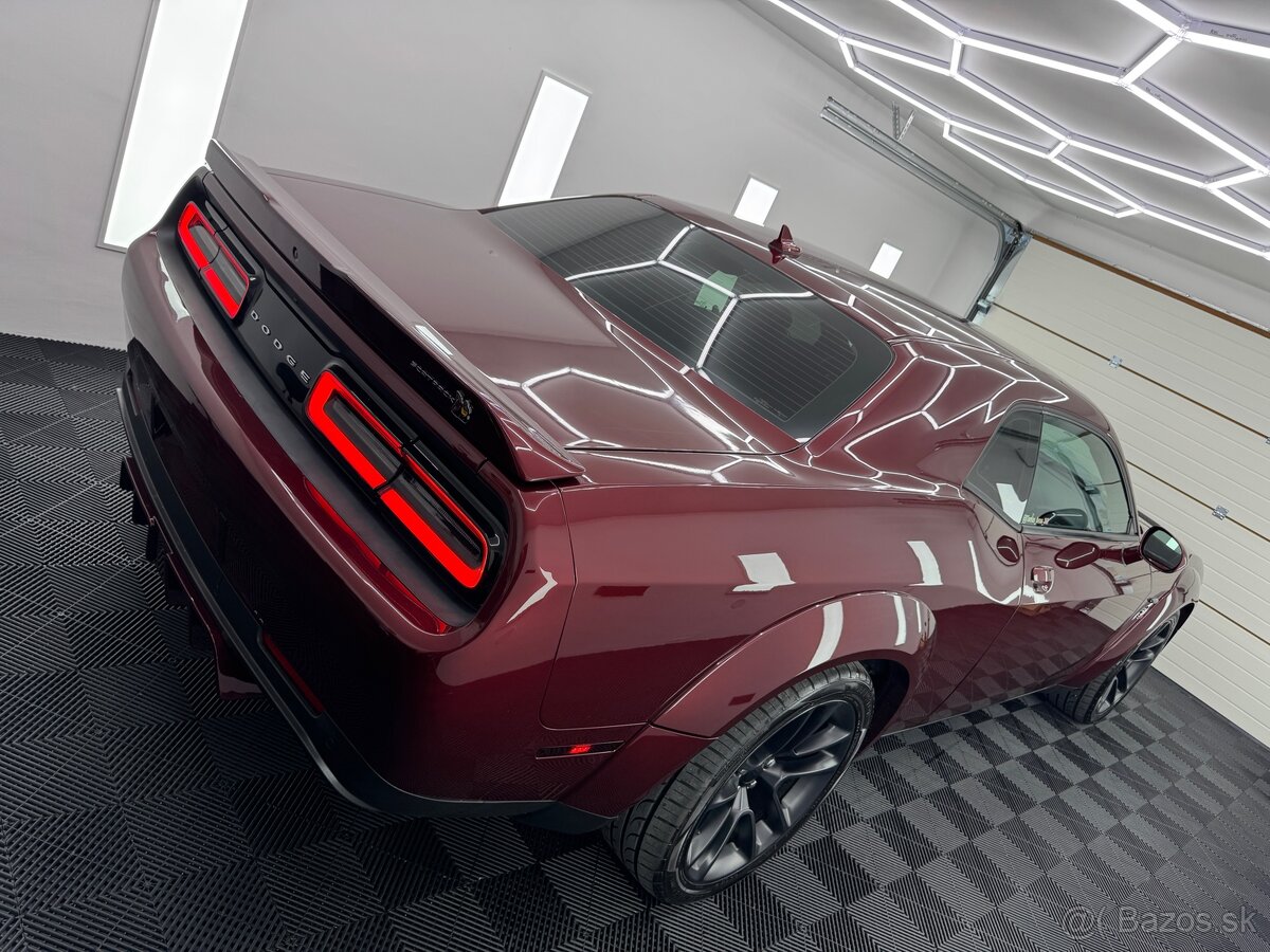 Predám Dodge challenger 6.4 Scat pack DPH - 15