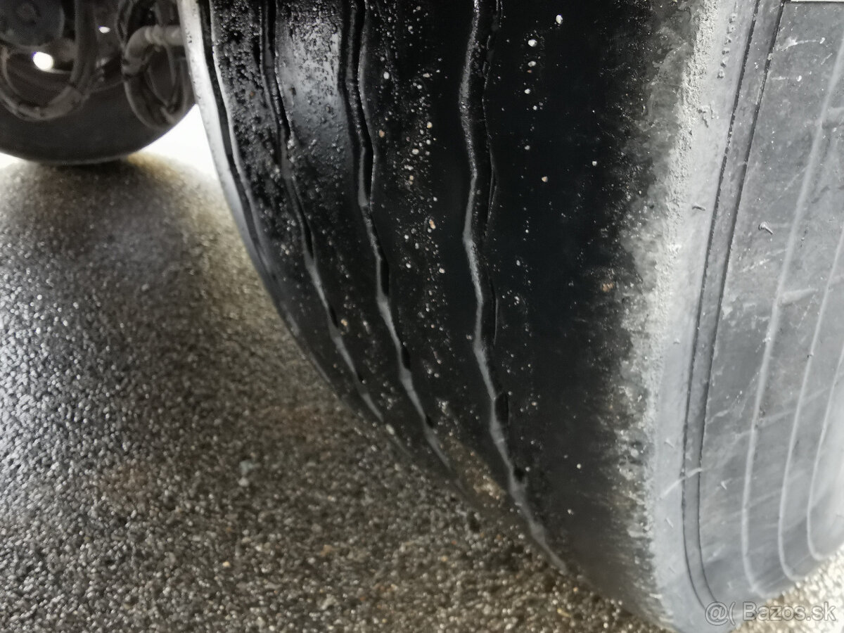 Prodám cisternový návěs FELDBINDER KIP 63m3 silo - 15