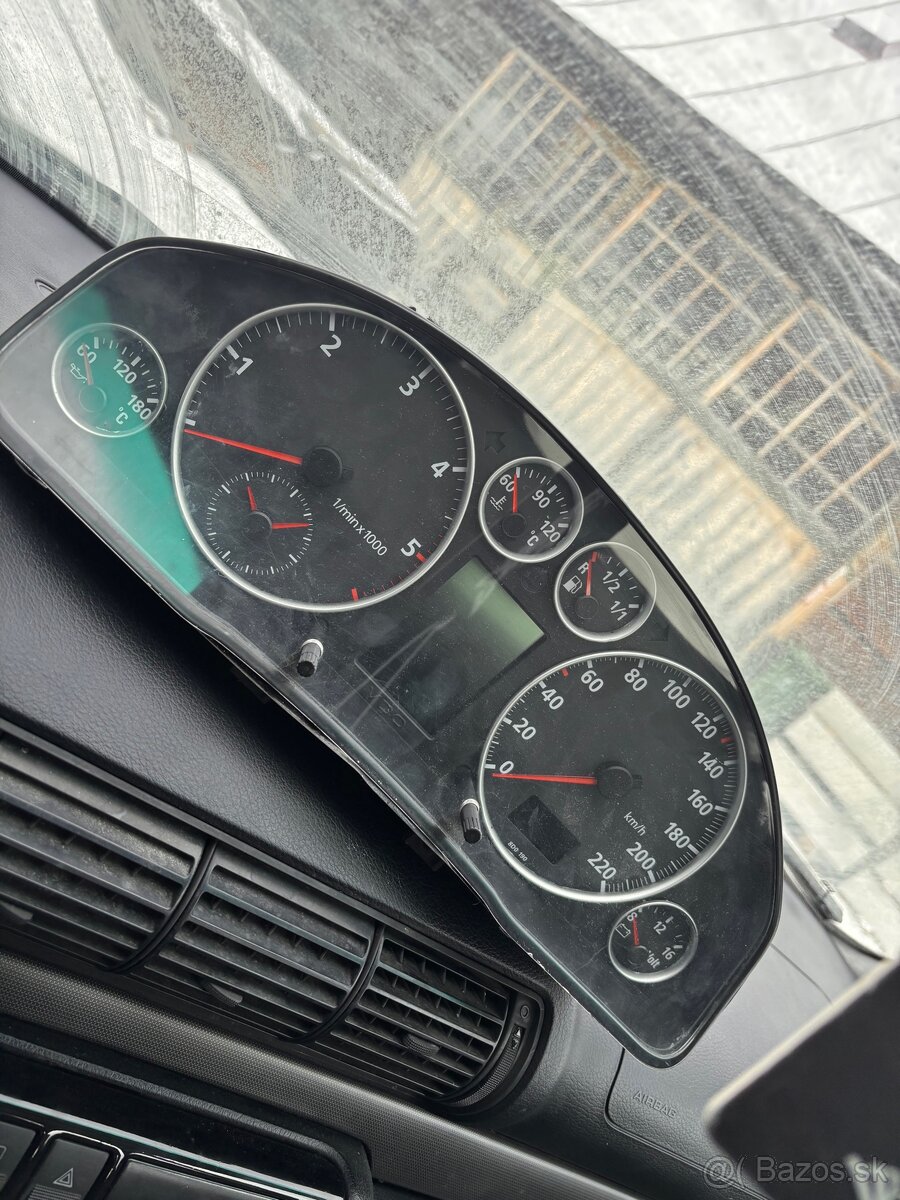 Rozpredám na diely Audi A4 B5 - 15