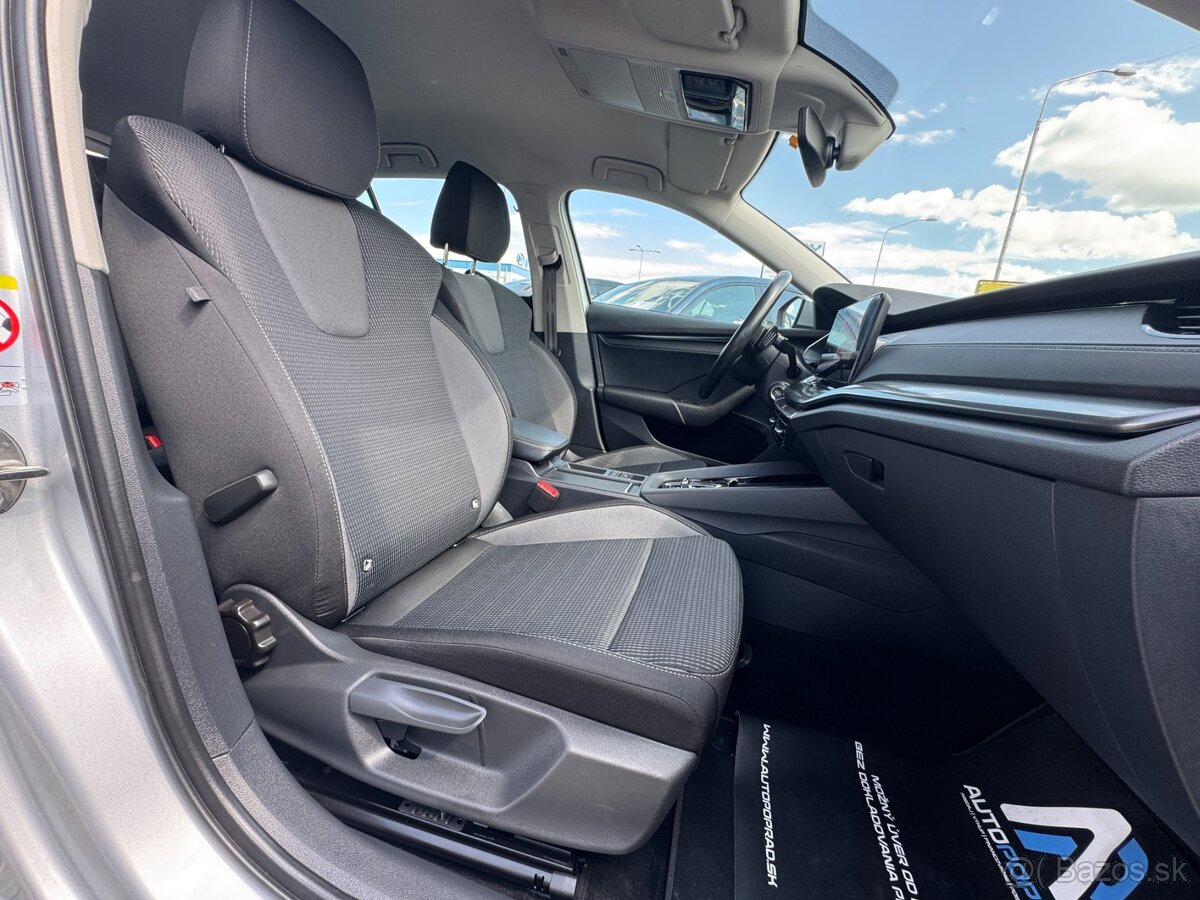 Škoda Octavia Combi 2.0 TDI 2023 DSG - 15
