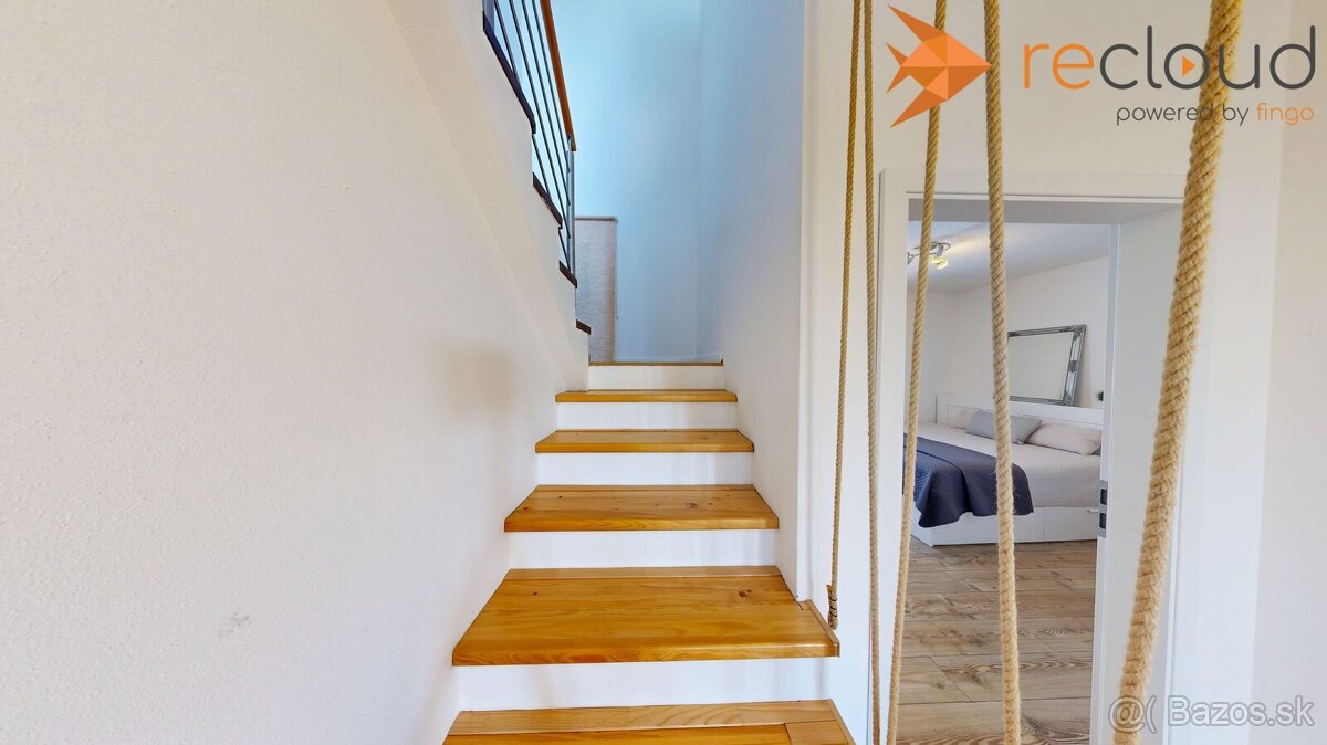 REZERVOVANÉ - Krásny 3 izbový mezonetový byt s veľkou teraso - 15