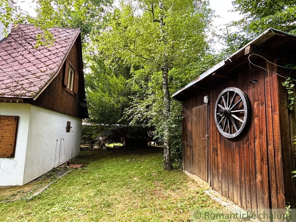 Chata na Záhorí v objatí lesa, hneď k užívaniu, okres Mala - 15