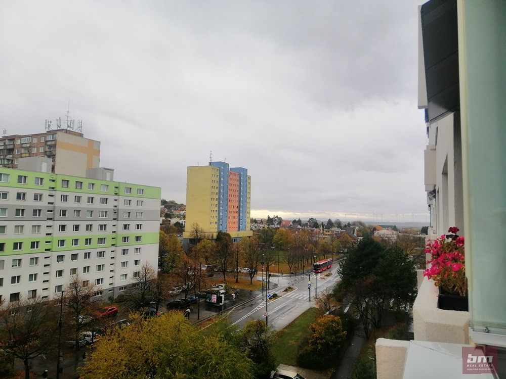 Predaj 3 - izb. bytu v DnV na Eisnerovej ul. - 15