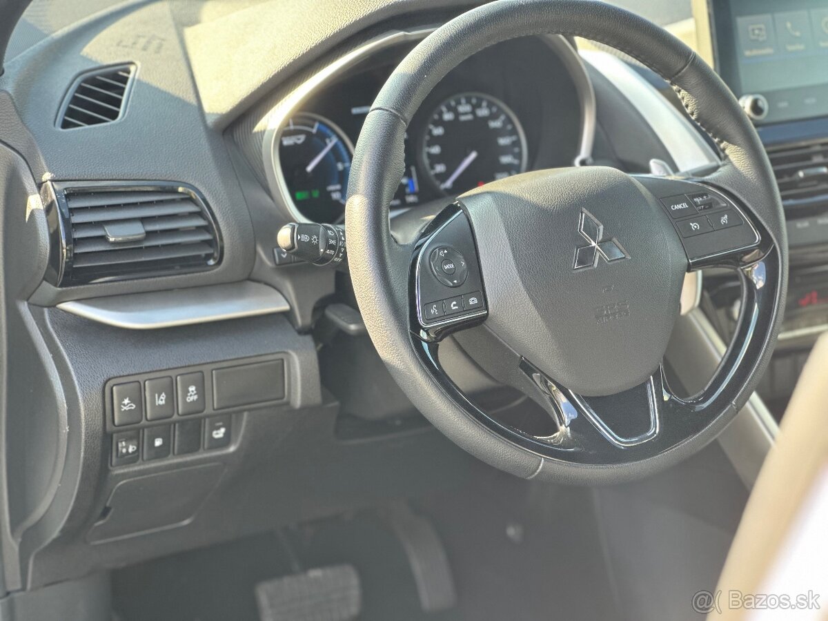 Mitsubishi Eclipse Cross Plug-in Hybrid 2.4 MIVEC Instyle CV - 15