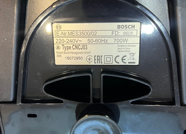Odšťavovač Bosch MES3500 - 15