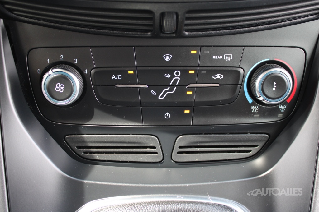 Ford C-Max 1,6 i +LPG 88 kW - 15