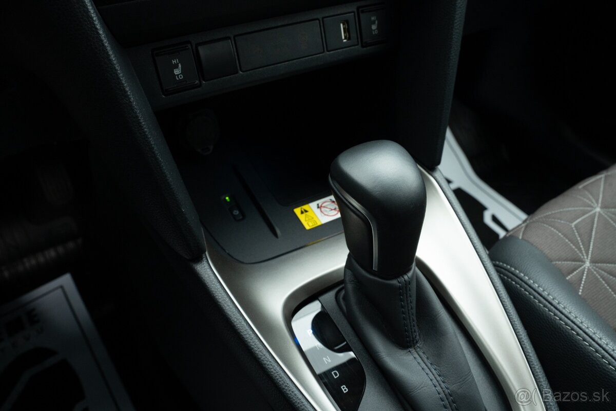 Toyota Yaris Cross Executive Hybrid, odpočet DPH, Záruka - 15