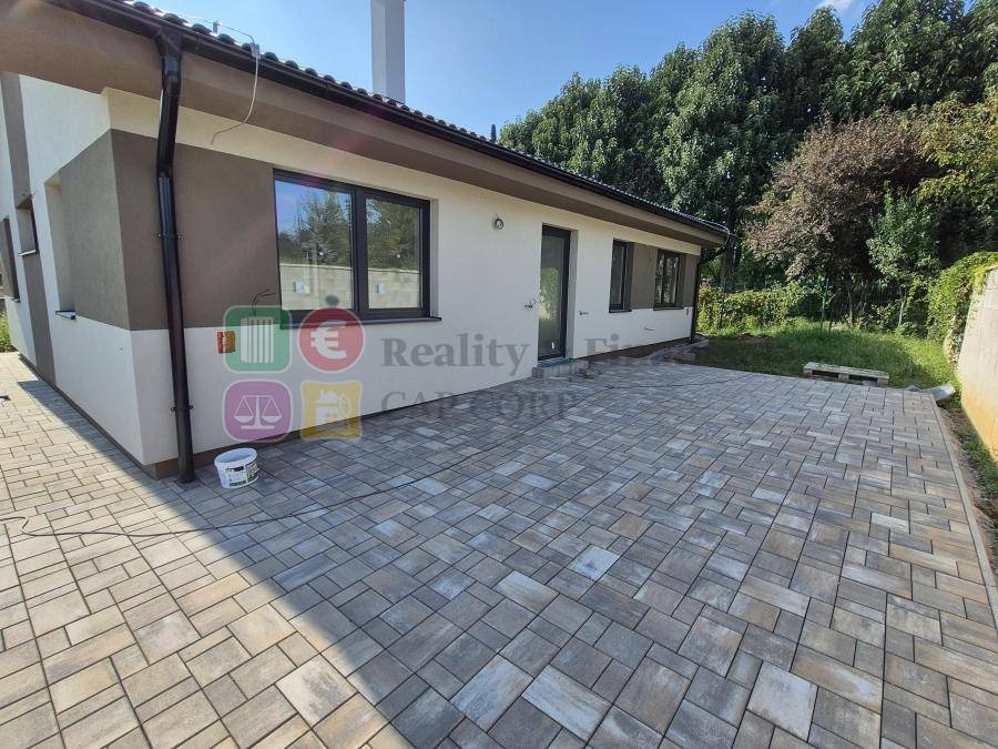 Predaj 4 izbový RD-bungalov,Nitra-Chrenová, poz.4,36á,Exklu - 15