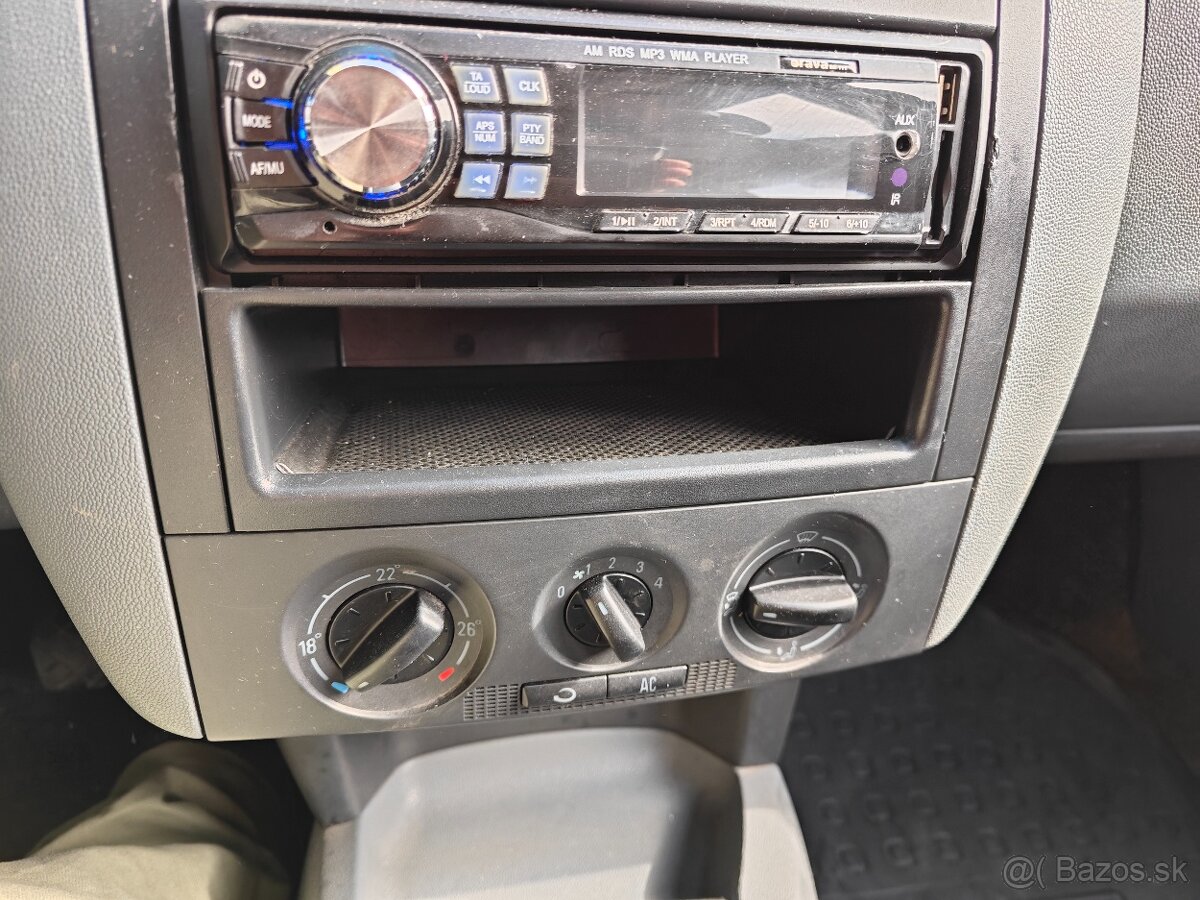 škoda fabia 1.2 HTP - 15